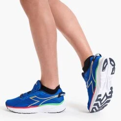 Diadora Men's Equipe Atomo Running Shoe - Royal Blue/Gold - Regular (D) -Sports Store 101.178051 C9392 10 HR