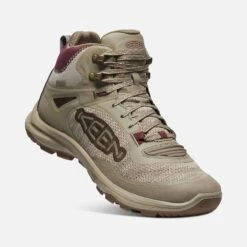 Keen Women's Terradora Flex Mid WP Hiking Boot - Plaza Taupe/Windsor Wine - Regular (B) 11 Keen Women's Terradora Flex Mid WP Hiking Boot - Plaza Taupe/Windsor Wine - Regular (B) -Sports Store 1026878 3Q PDP