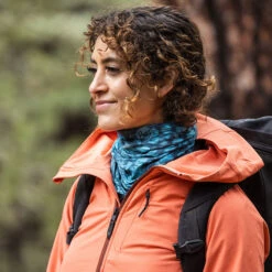 Buff Original EcoStretch Multifunctional Neckwear - Halcyon Turquoise -Sports Store 126378.789 original halcyon turquoise lifestyle21629486442 21131 1