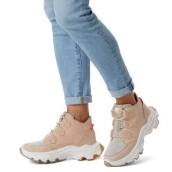 Sorel Women's Kinetic Breakthru Caribou WP Boots - Nova Sand - Regular (B) -Sports Store 2028281 260 a9