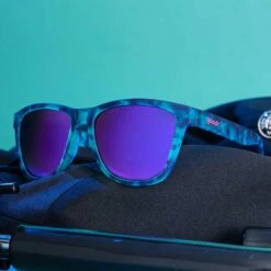 Goodr Do Androids Dream Of Electric Turtles? Sunglasses -Sports Store 4 DoAndroidsDreamOfElectricTurtles Packaging