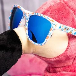 Goodr Fireworkin' Hard Or Hardly Fireworkin'?Sunglasses -Sports Store 4 LaunchName Packaging 0fb56e93 0258 4546 a8b6 b42f090f4e4e