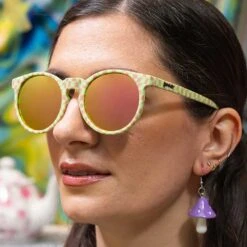 Goodr We’re All Mad Down Here 9 Goodr We’re All Mad Down Here -Sports Store 4 We reAllMadDownHere Packaging