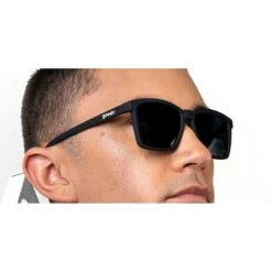 Goodr Get On My Level Sunglasses -Sports Store GetOnMyLevel LFG AssetsOnFaceImage 1000x 80c8b144 8e07 4d86 af19 3ec1ff614d66